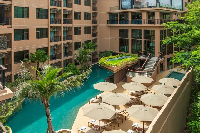 The Proud Karon Beach Phuket Trademark Collection By Wyndham โรงแรมเดอะ พราวด์ กะรนบีช ภูเก็ต เทรดมาร์กคอลเลกชัน บายวิน