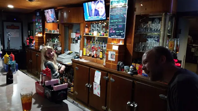 Bryants Bar And Grille