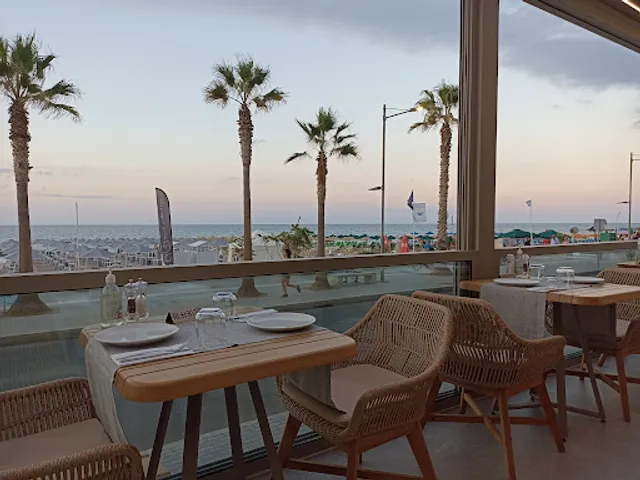 Nereids All Day Restaurant Bar