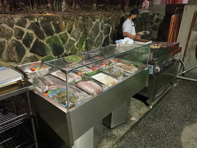 PESCE Pescetarian Restaurant