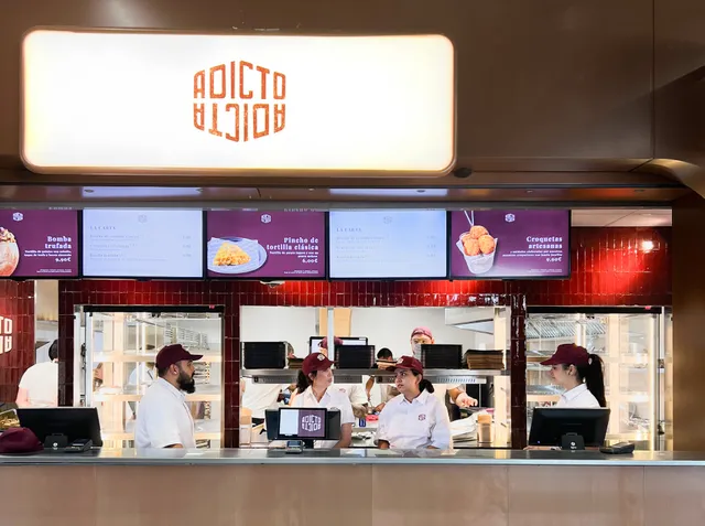 Adicto y Adicta - Tortillas en Roig Arena