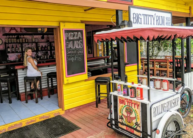 Cozy Corner Hotel & Restaurant