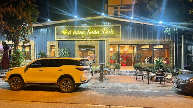 Nhà hàng xuân phúc