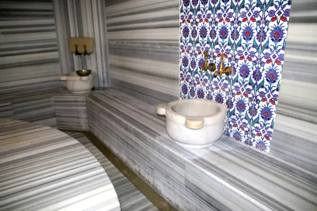 KRİSTAL HAMAM SAUNA MASAJ