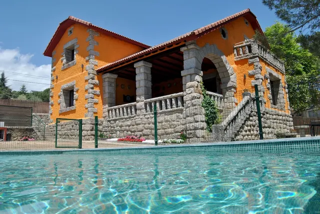 Casas Rurales Madrid en Collado Mediano Villa Alejandra Villa Adela y Villa Angeles