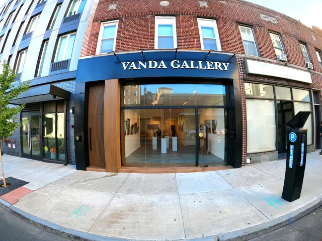 Vanda Gallery
