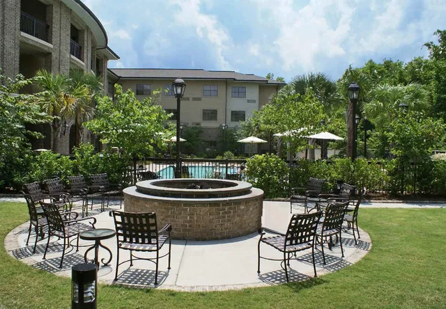 Courtyard by Marriott Charleston Mt. Pleasant