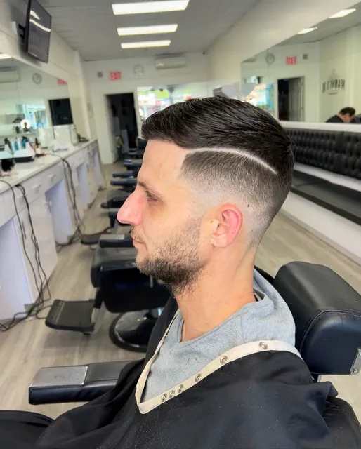 Manny's 3 Barber Shop