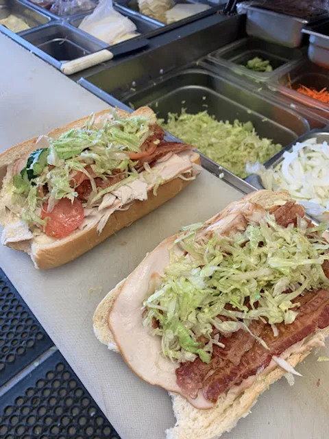 Henry’s Jr. Sandwich Shop