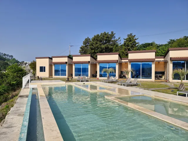 비토애 풀빌라 펜션 & 글램핑