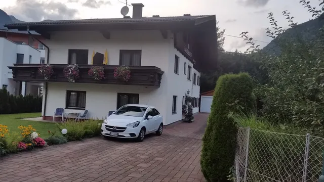 Landhaus und Appartement Management Moises