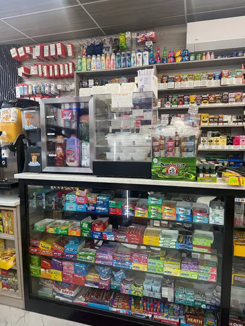 Best Deli - McLean Ave