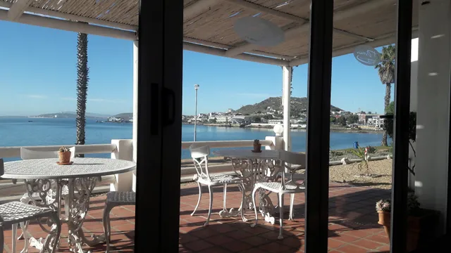 Jane's Guest House on the Bay