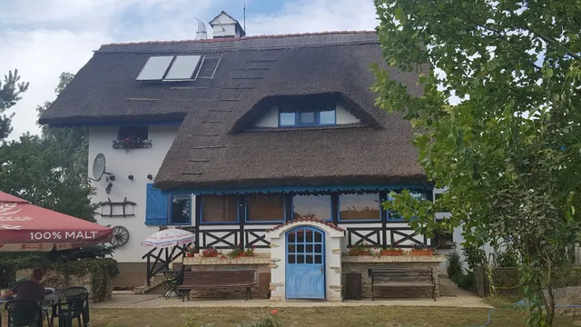 Coliba Vânătorilor