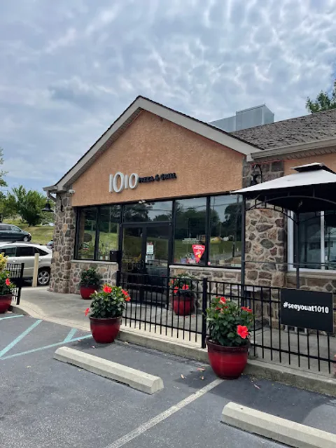1010 Pizza