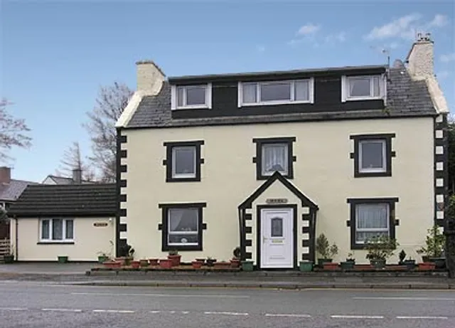 Broadford House - Skye