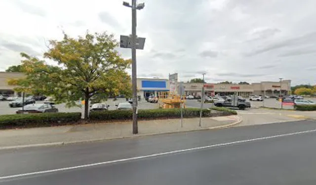 Elmwood Park Shopping Center