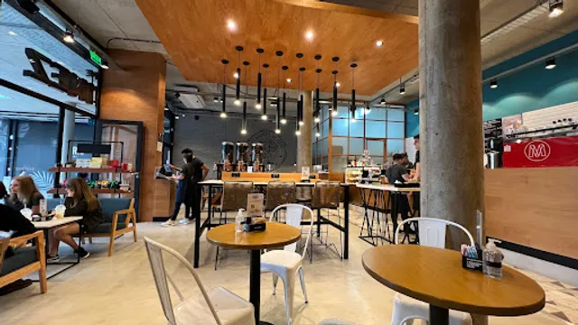 Café Martínez Quilmes Plaza