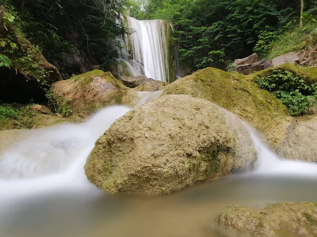 Grojogan Sewu Waterfall
