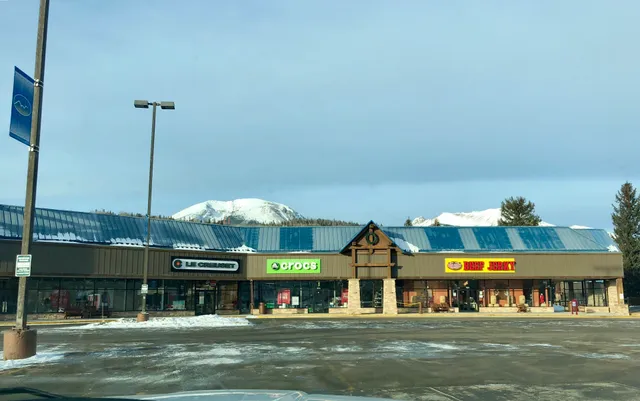 Le Creuset Outlet Store