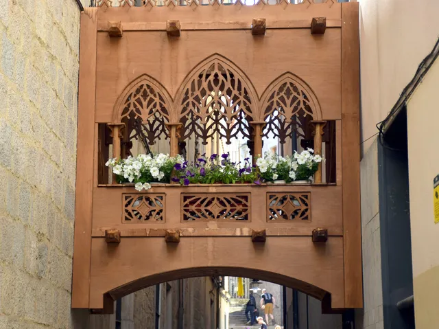 RC Apartaments Girona - Llebre