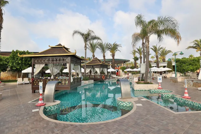 Crystal Family Resort & Spa