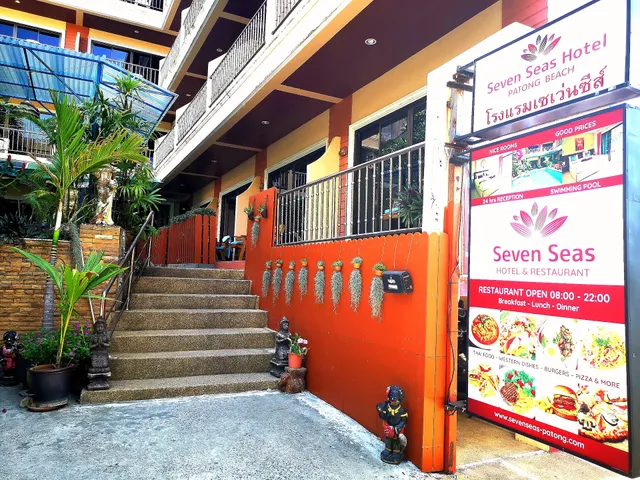 Seven Seas Hotel