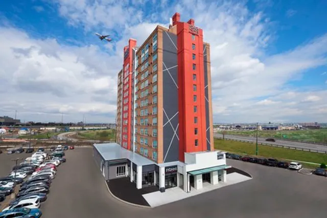 Four Points by Sheraton Toronto Airport East