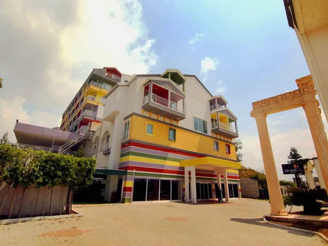 Side Orange Paradise Hotel