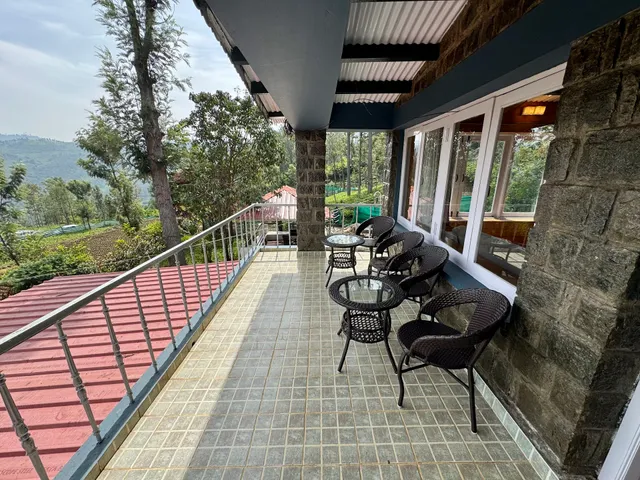 HOSPITALITYEXPERT Tea & Vegetable Estate