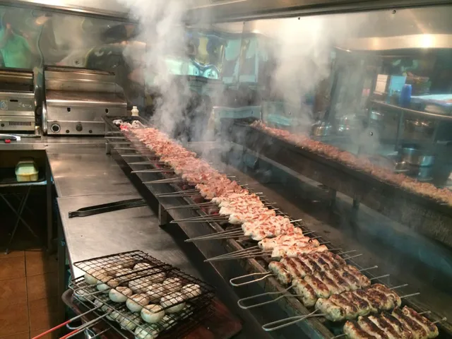 Chris souvlaki & gyro house