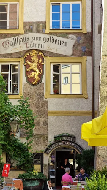 Goldener Löwe & Diana Bar