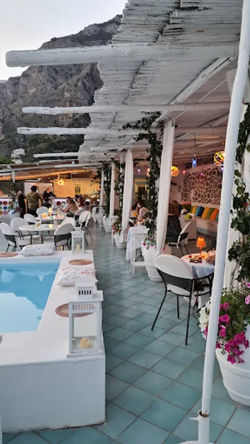 Voce 'e Notte Sunset Bar