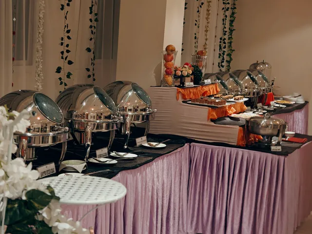 Pepper - 24 Hour Fine Dining Restaurant