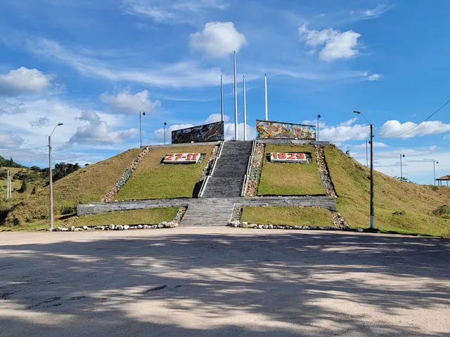 Templete de la Batalla de Portete de Tarqui