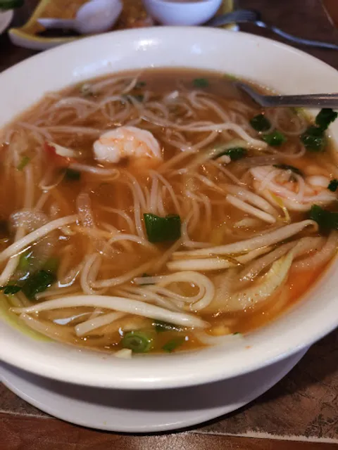 Pho Royal