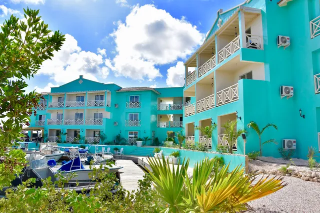 Ocean Breeze Bonaire Apartments