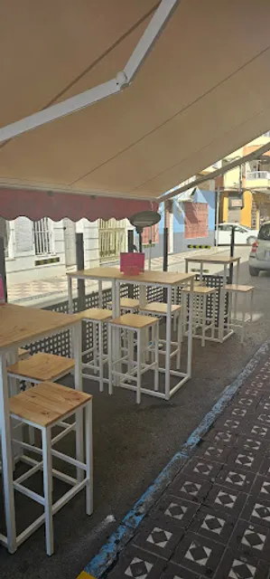 Bar Otro Má
