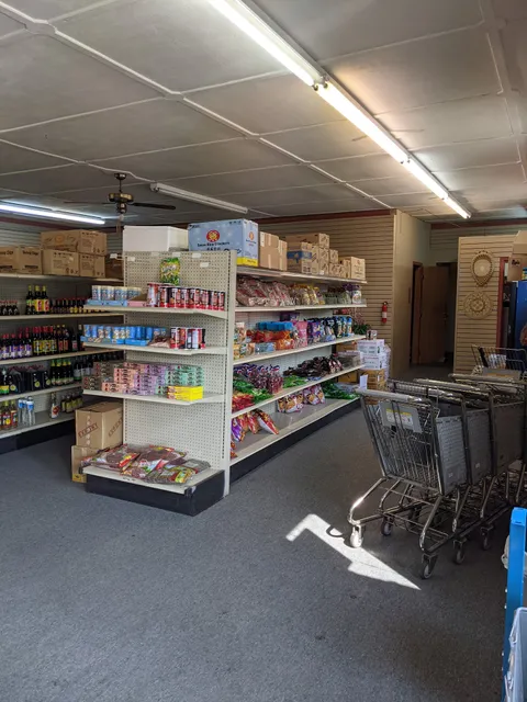 LV International Market