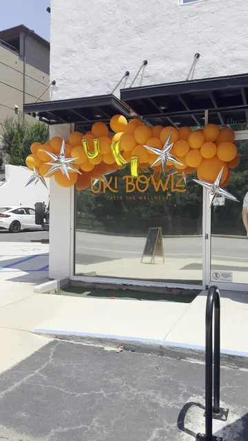Uki Bowlz