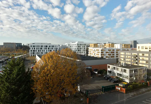 B&B Hôtel Massy Gare TGV