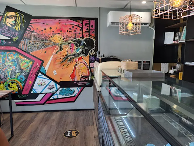 Urban Desserts - Colonnades