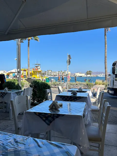 Dionysos Grill And Greek restaurant