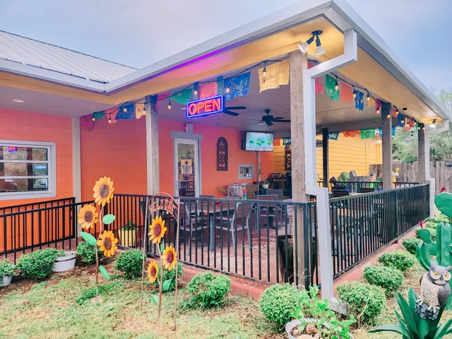 Los Girasoles Mexican Food