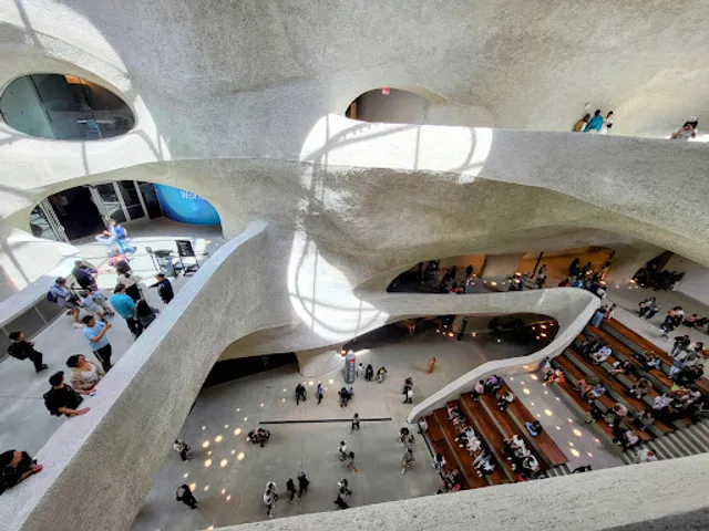 Gilder Center for Science, Education, and Innovation