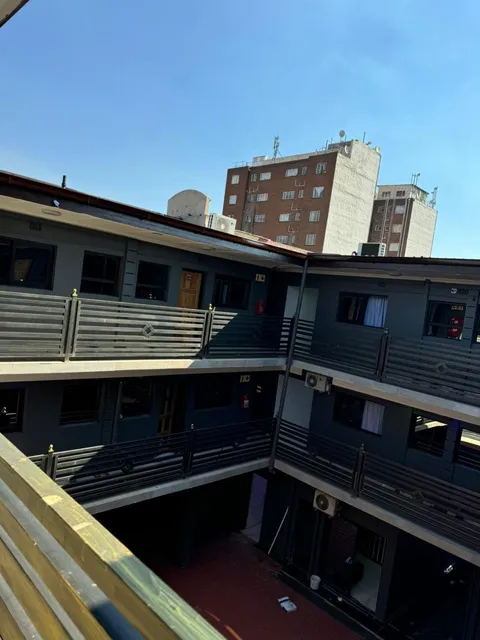 Ekuthuleni Guest House Benoni