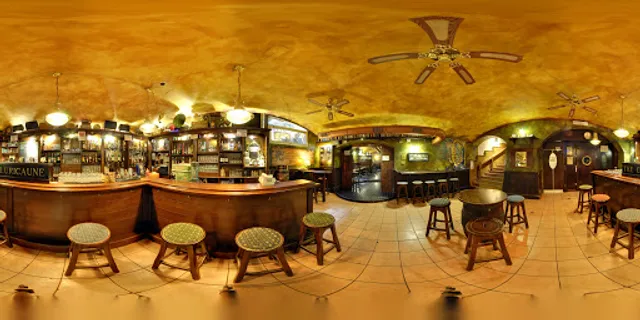 Cluricaune Irish Pub