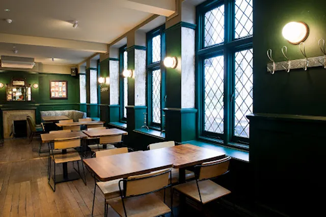 The Trinity, Borough