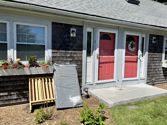 Babies Getaway - *DELIVERY ONLY* Rentals of Strollers, Cribs, Car Seats, High Chairs & More!