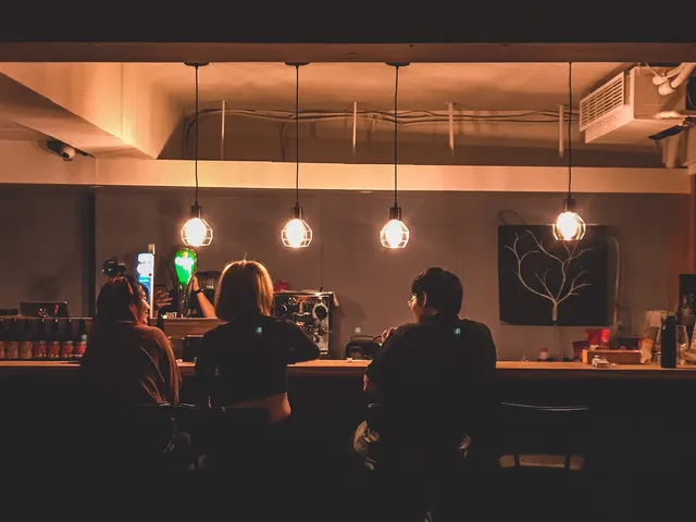 Open開房間桌遊餐酒館